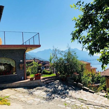 Agriturismo Botton D'Oro Dongo Eksteriør bilde