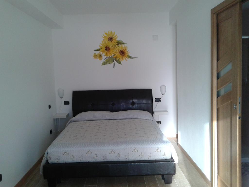 Agriturismo Botton D'Oro Dongo Rom bilde