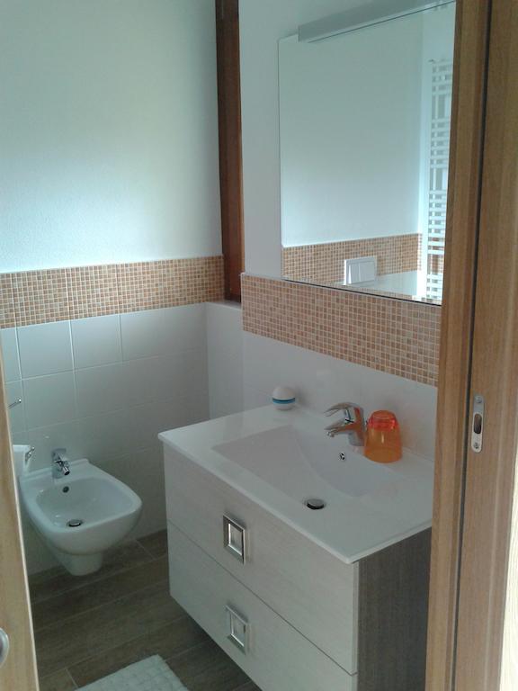 Agriturismo Botton D'Oro Dongo Rom bilde