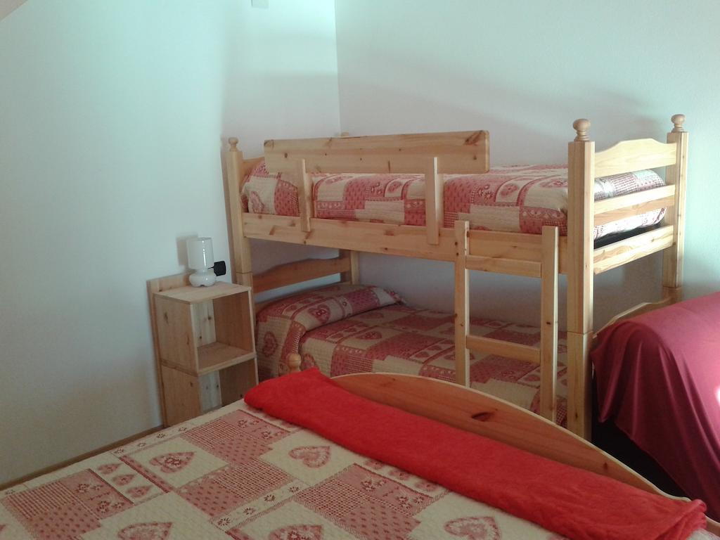 Agriturismo Botton D'Oro Dongo Rom bilde
