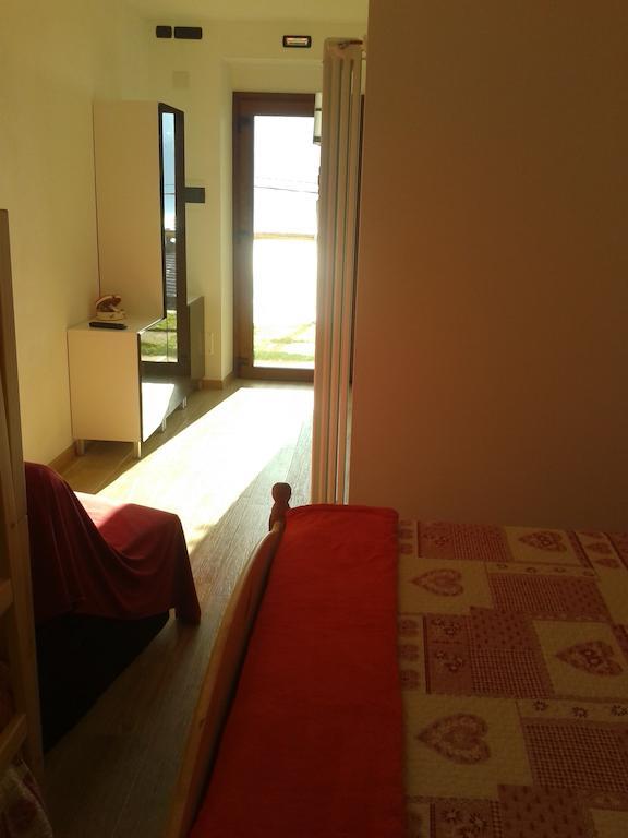 Agriturismo Botton D'Oro Dongo Rom bilde